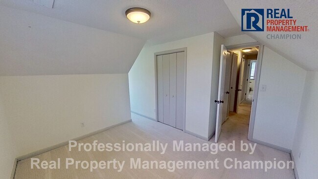 Building Photo - 4723 Waltmoor Rd