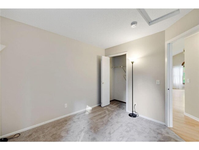 Building Photo - 11266 50th Pl N