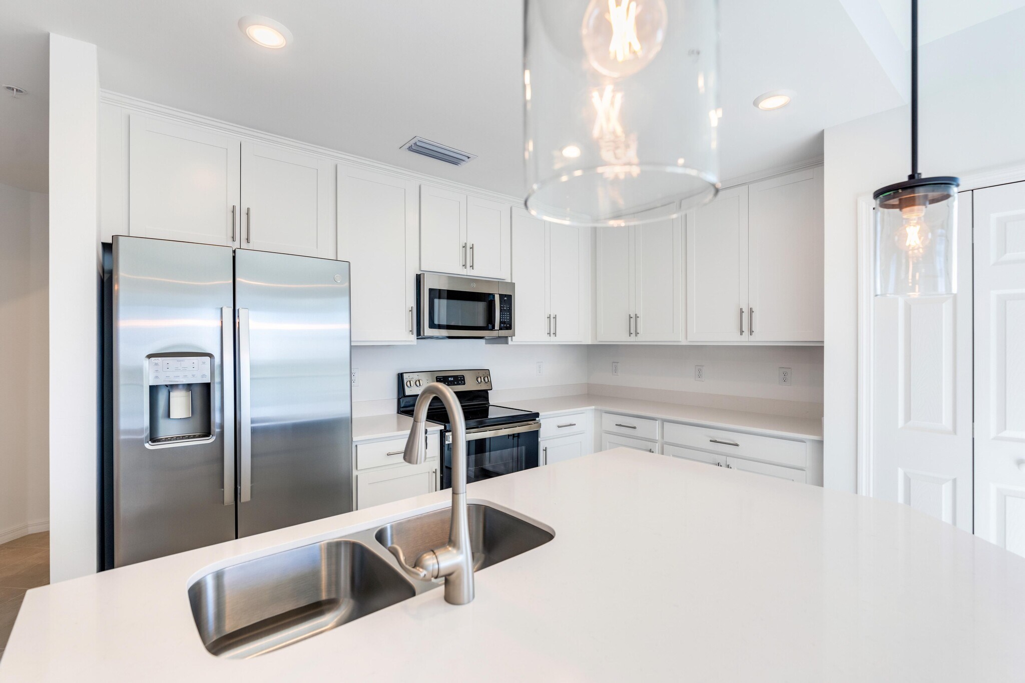 Building Photo - 43977 Boardwalk Loop