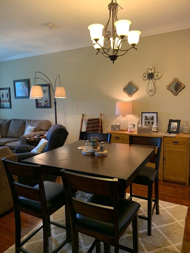 Building Photo - 3/2 IN HAMPTON CREEK SUBDIVISION- AVAILABLE SEPTEMBER 1, 2026