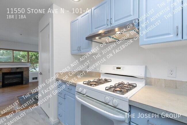 Building Photo - 11550 Stone Ave N