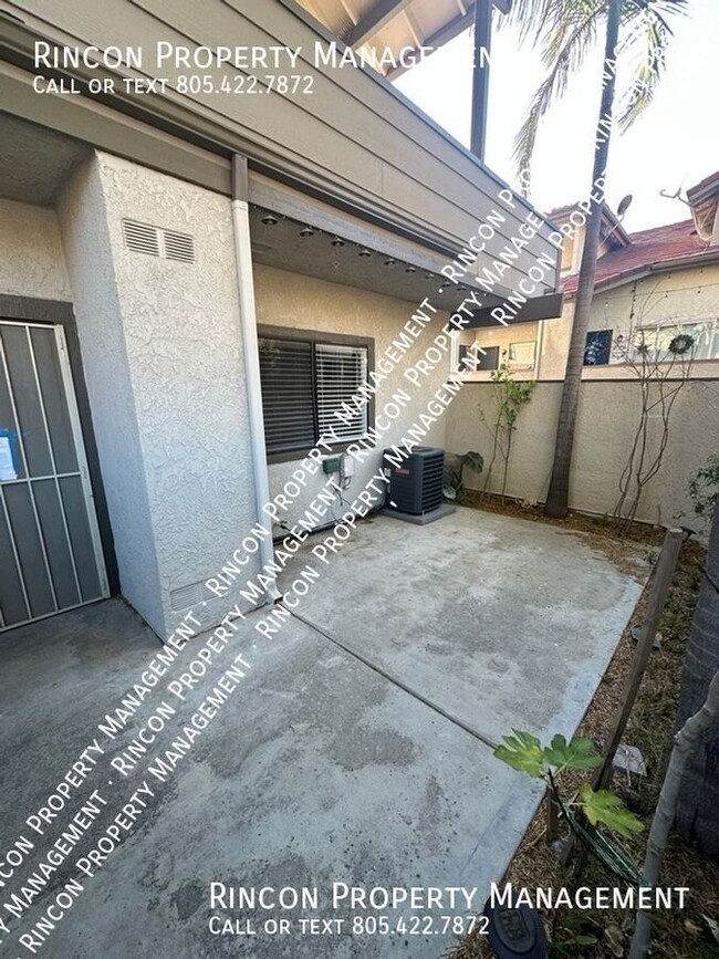 Building Photo - **$500 OFF ONE MONTH'S RENT**Casa De Oaks-...