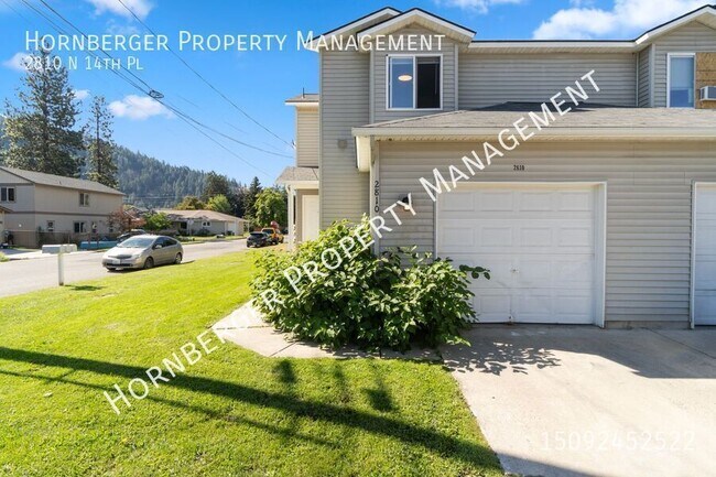 Building Photo - 2810 N 14th Pl