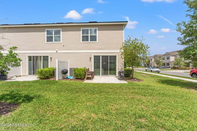 Building Photo - 13106 Annie’s Walk Dr