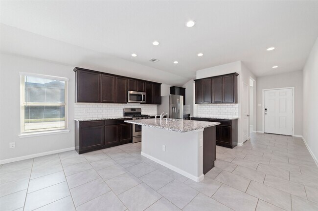 Building Photo - 3227 Zephyr Park Ln