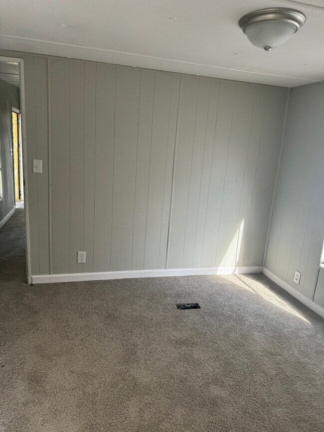 Building Photo - 2922 Dunebuggy Ln