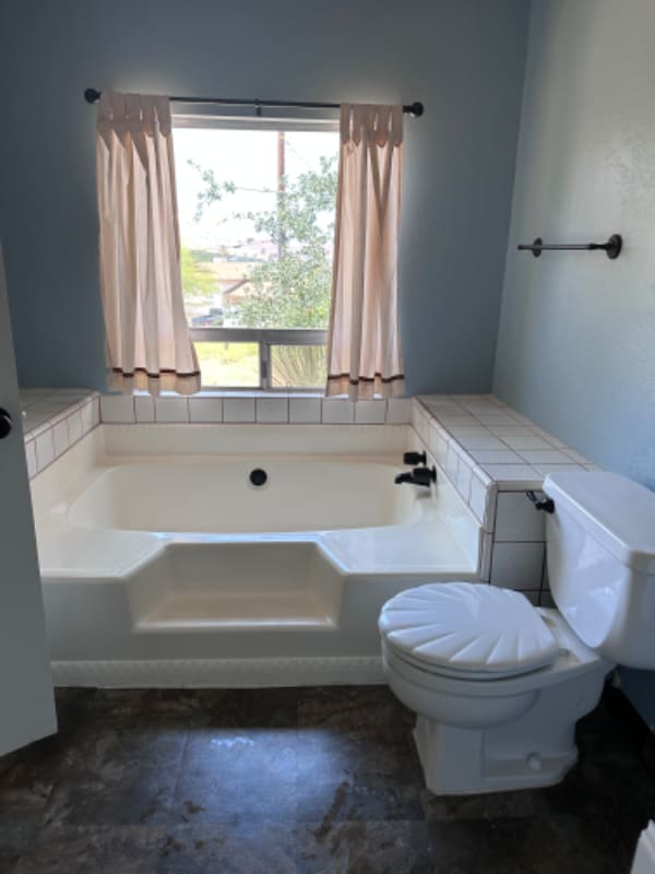 Building Photo - 3168 Shadow Mountain Dr