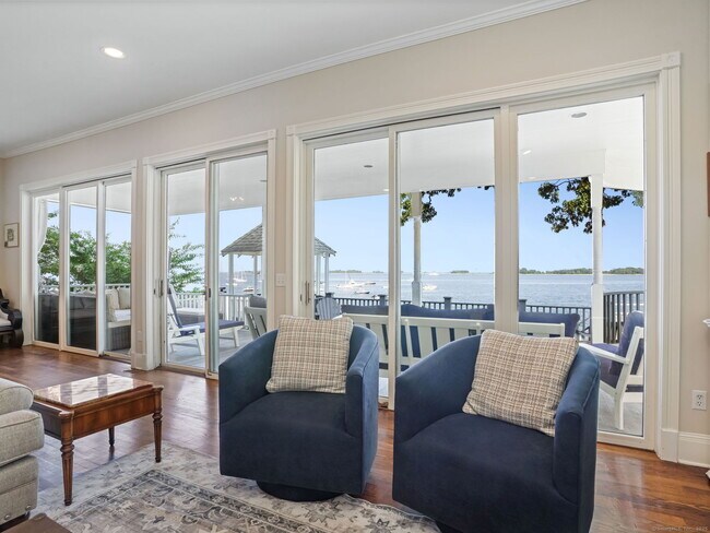 Building Photo - 3 E Beach Dr