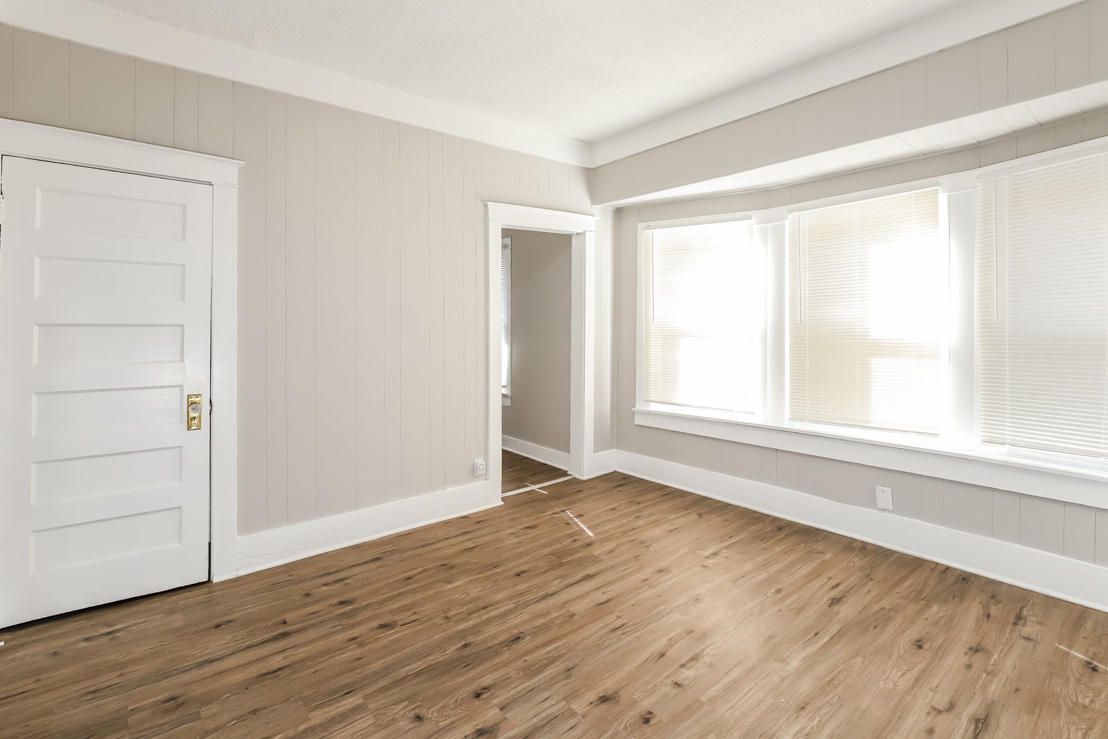 Building Photo - 2933 Park Ave