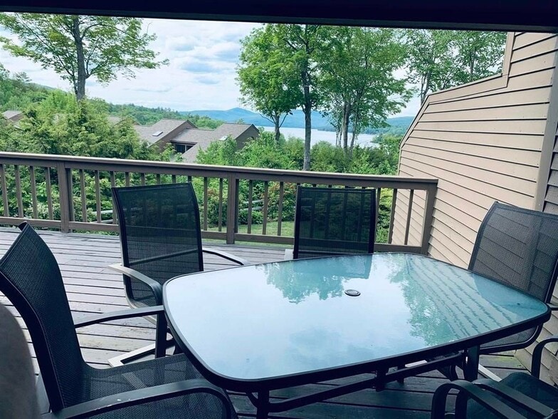 Building Photo - 61 Woodbury, 43