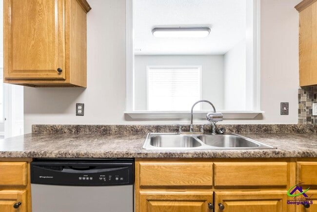 Building Photo - 206 Beau Claire Cir