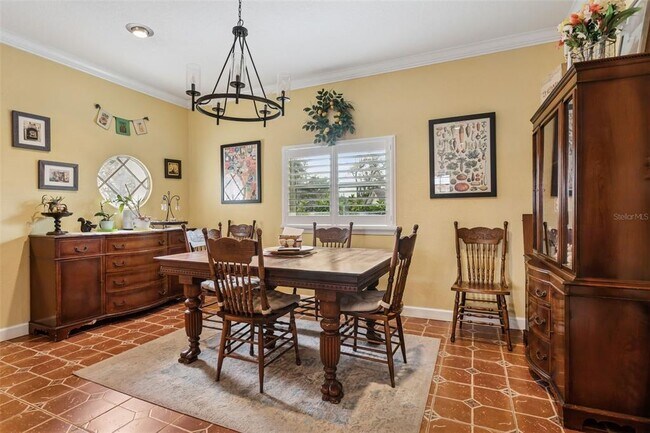 Building Photo - 2603 N Ridgewood Ave