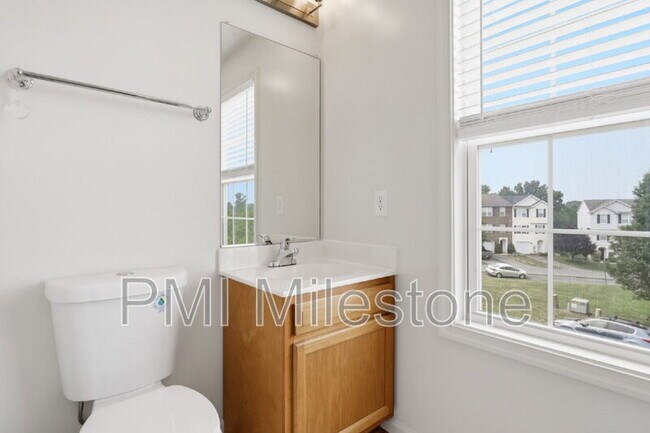 Building Photo - 75 Foal Ln
