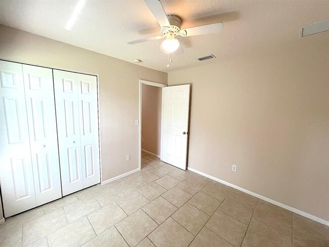 Building Photo - 14 Buttonwood Ln