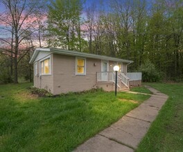 Building Photo - 24118 Martinsville Rd