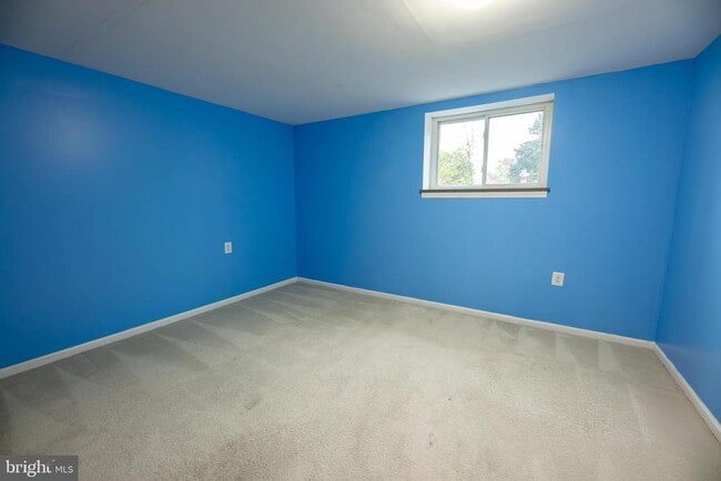 Building Photo - 6017 Walhaven Dr