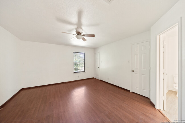 Building Photo - 5519 Red Canyon