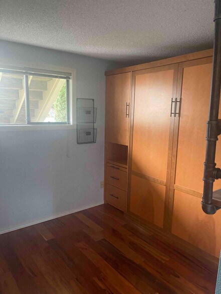 Building Photo - 1715 Rainier St