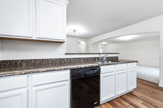Building Photo - 17327 Osprey Forest Dr