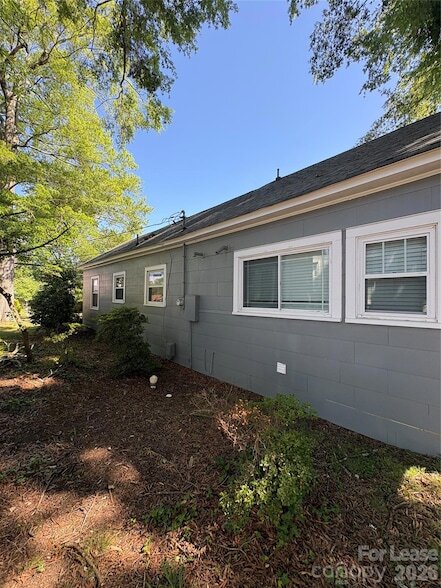 Building Photo - 116 Cabarrus Ave E
