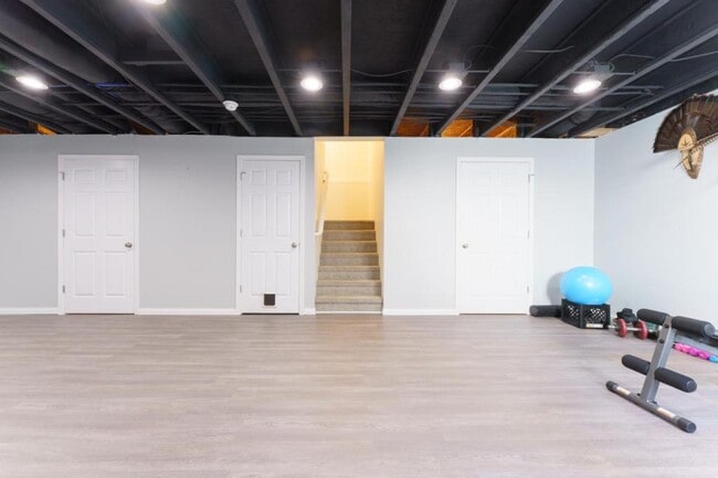 Building Photo - 2783 Au Gres River Dr