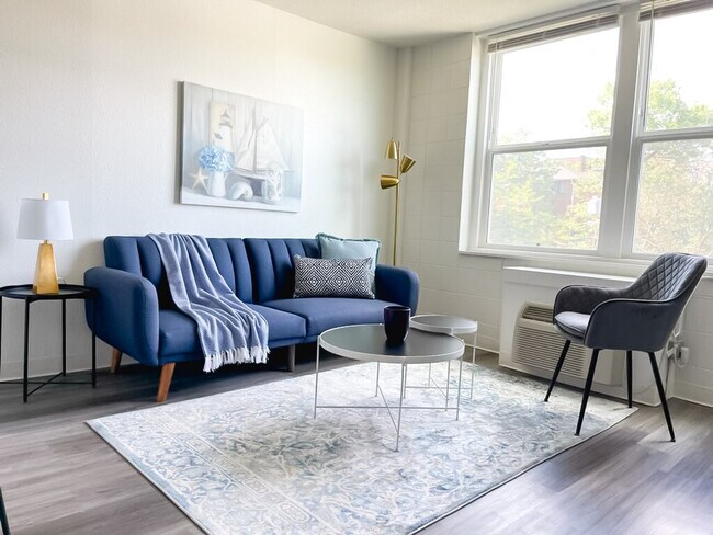 Building Photo - 2515 Burnet Ave