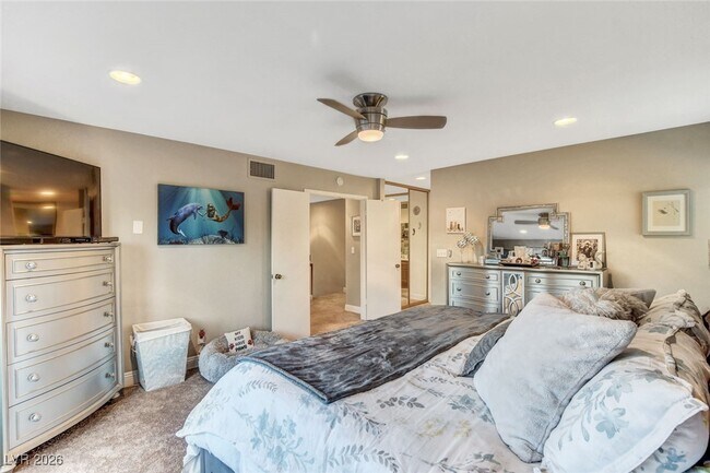 Building Photo - 4762 Torrence Dr