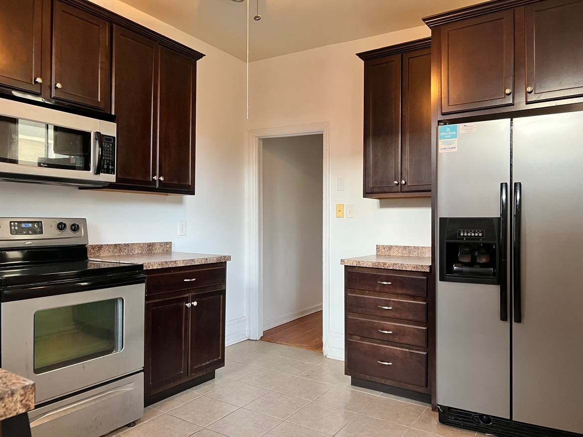 Building Photo - 1832 Green St