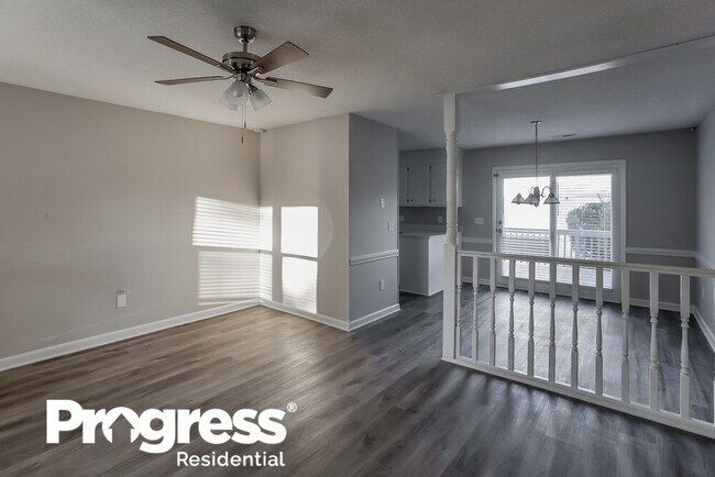 Building Photo - 363 Honeycutt Dr SE