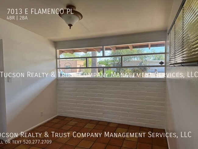 Building Photo - 7013 Flamenco Pl