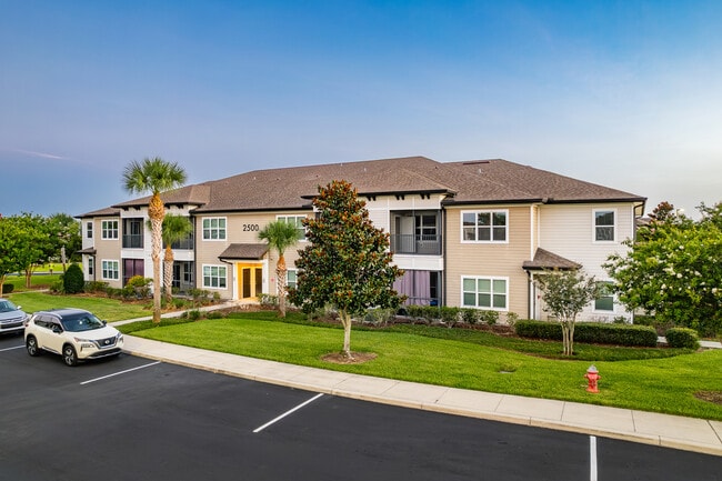 Atwater Exterior - Atwater Apartments