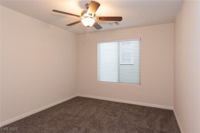 Building Photo - 2926 Caxton Grove Dr