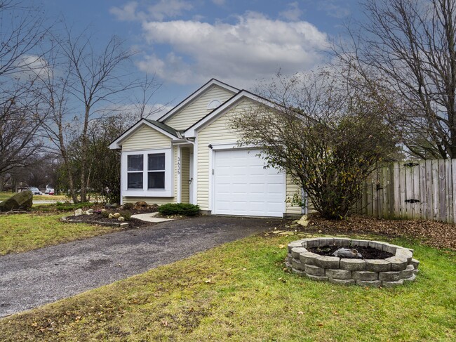 Building Photo - 3635 Wango Ct