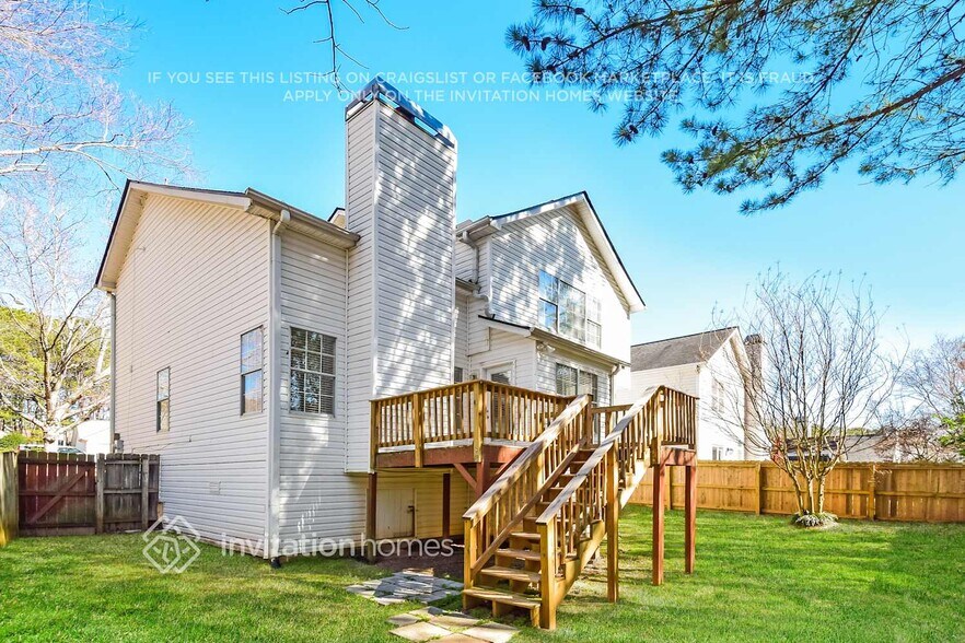 Building Photo - 169 Stoneforest Dr