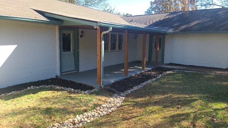 Building Photo - 2360 Gaines Mill Rd