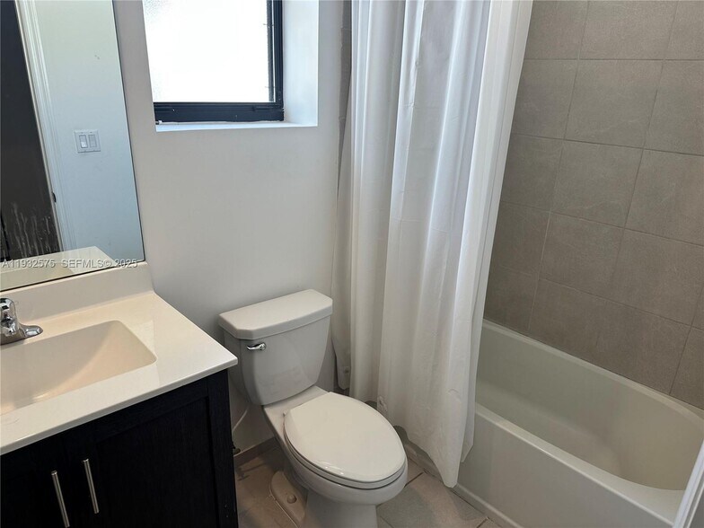 Building Photo - 25137 SW 108th Ave