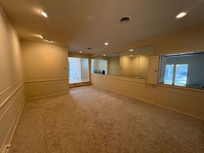 Building Photo - Gorgeous 4 bed 5 bath Luxury rental in Cherry Hills Village!