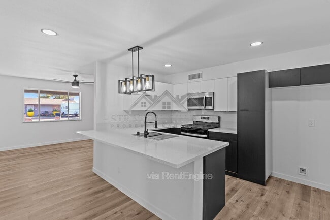 Building Photo - 7428 E Carol Cir