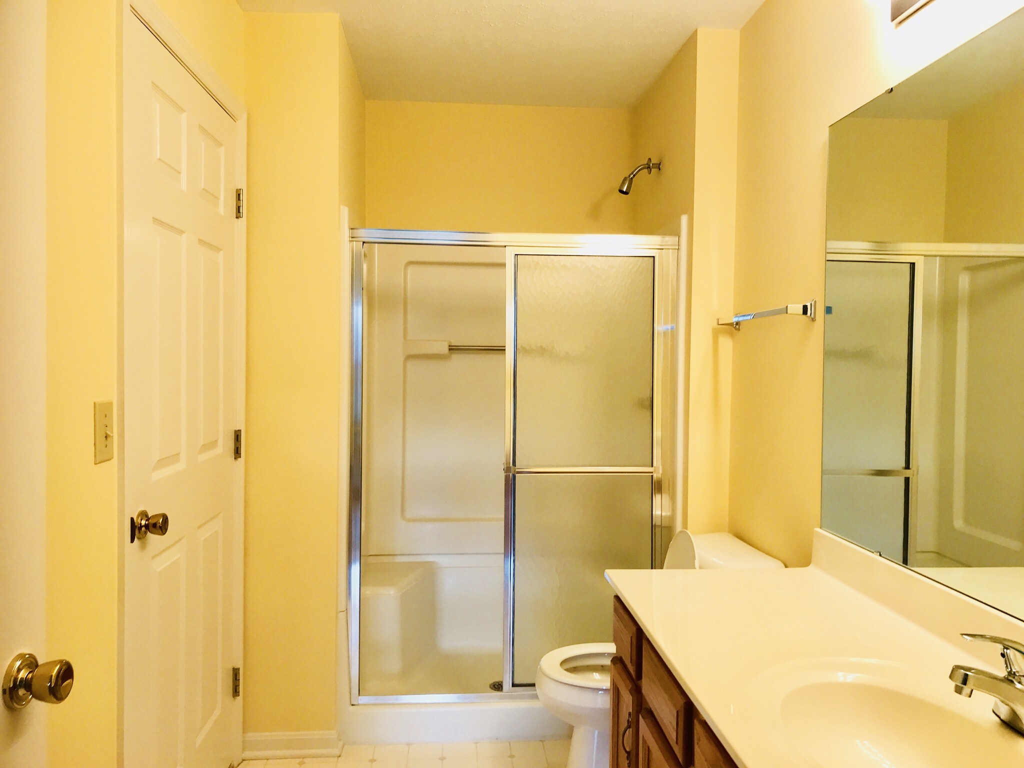 Building Photo - 4678 Court Yard Dr