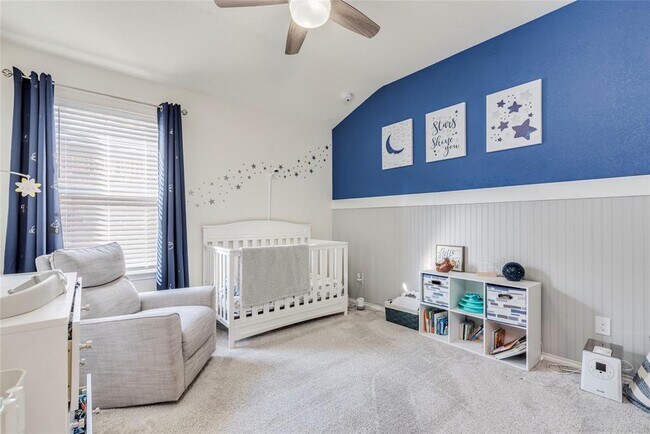 Building Photo - 17409 Crazy Arm Rd