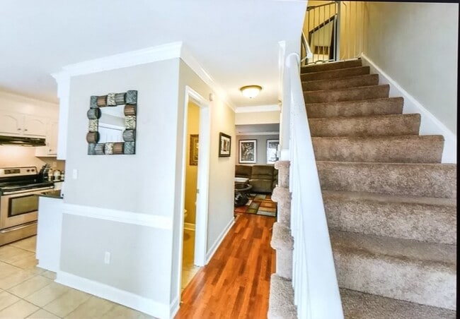 Building Photo - 5738 Rivermill Cir