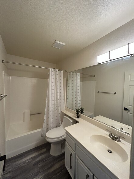 Building Photo - 29478 Cara Way