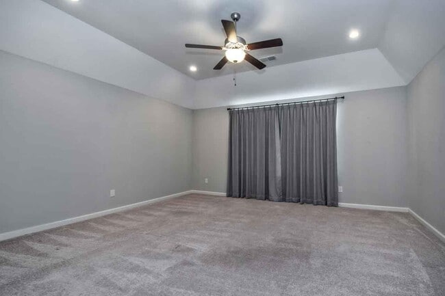 Building Photo - 10441 Sockeye Dr