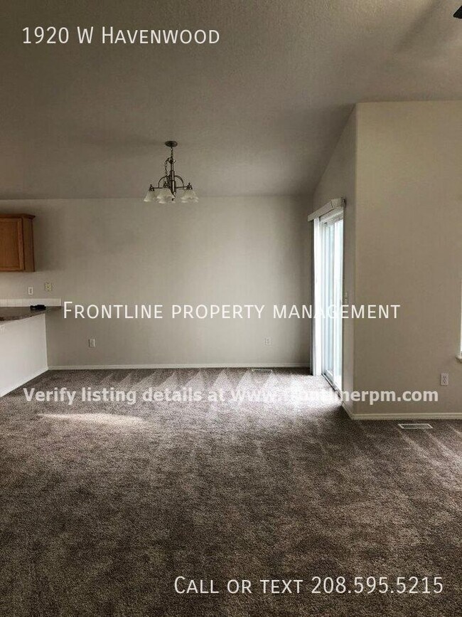 Building Photo - 1920 W Havenwood Ave