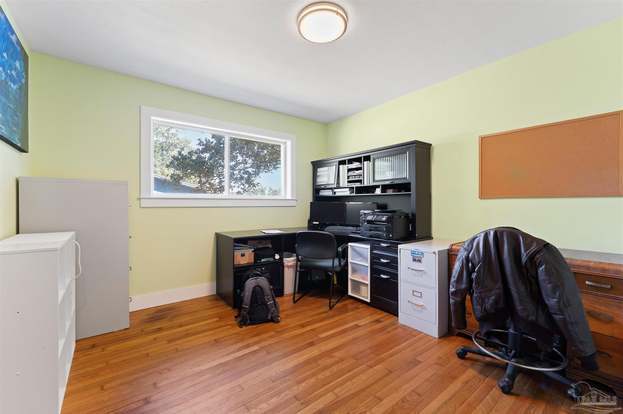 Building Photo - 732 Woodmere Dr