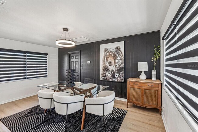 Building Photo - 2000 57th St N