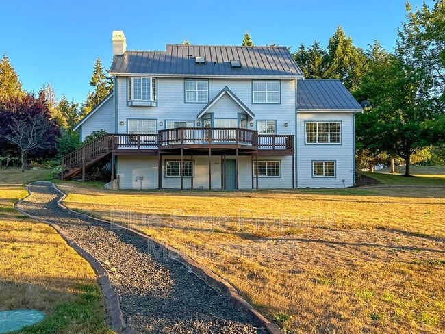 Building Photo - 200 Osprey Glen Rd