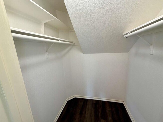Building Photo - 3403 Wickham Ln
