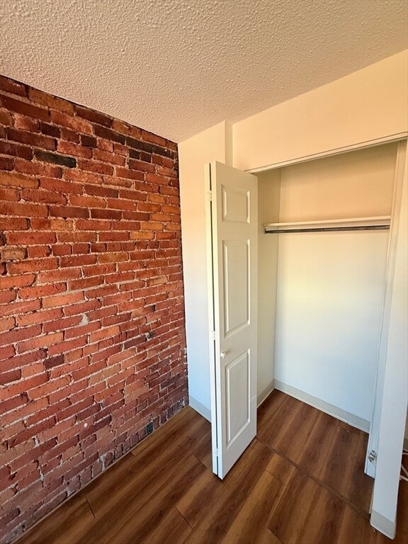 Building Photo - 66 Westland Ave