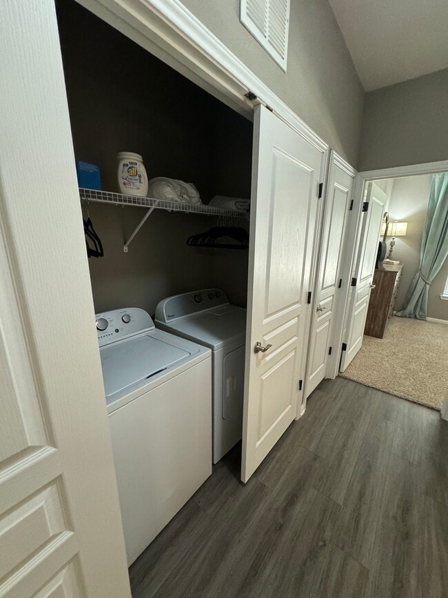 Building Photo - 1031 Farm to Market Road 2931 Apt #817, Au...